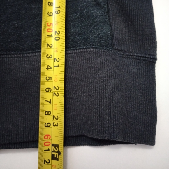 Billabong Grey Full Zip Hooded Sweatshirt with Heart Graphic Size Medium - Picture 6 of 7